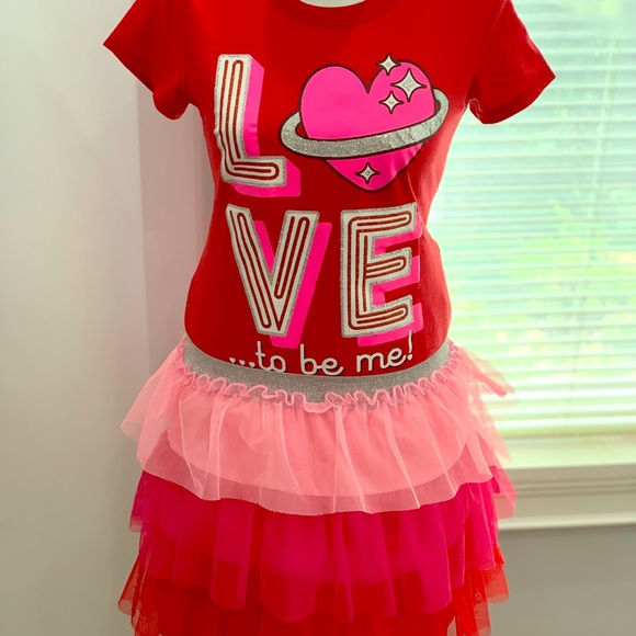 Other - Set of Valentines shirt and skirt. Other - Set of Valentines shirt and skirt.